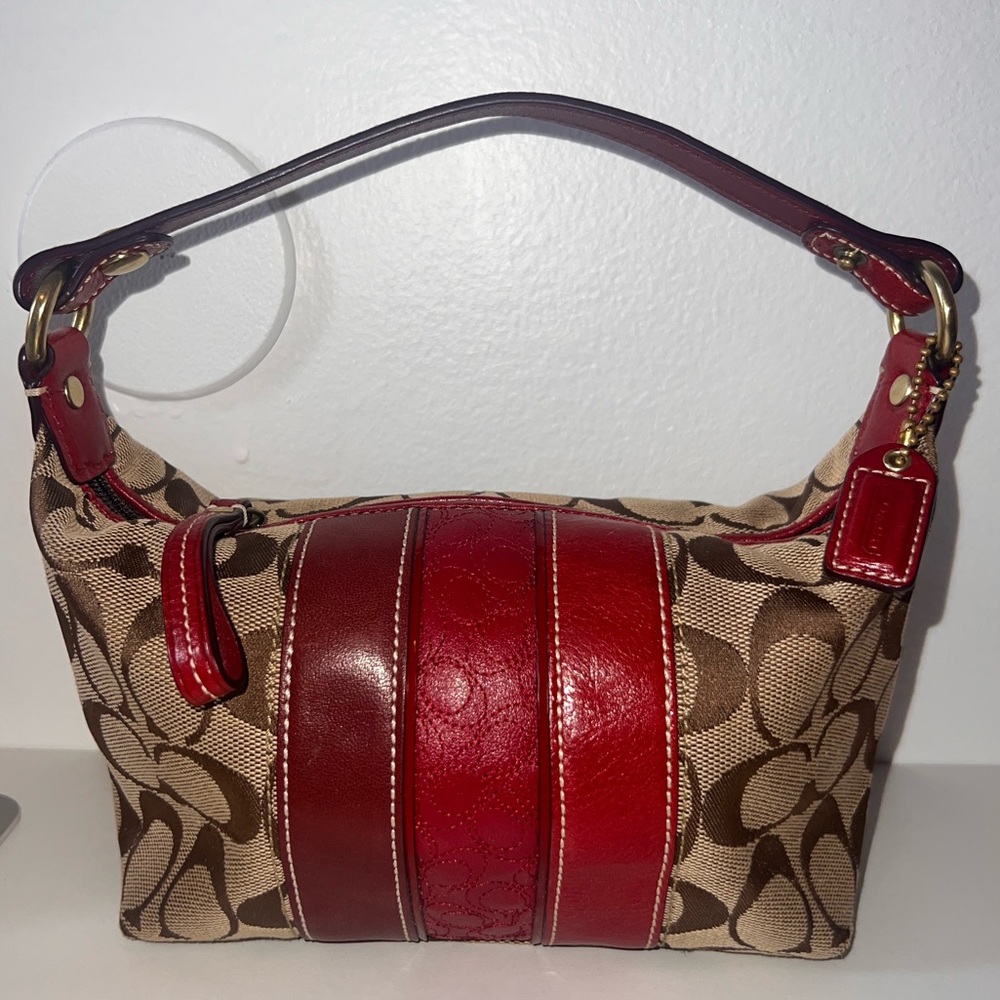 COACH Baguette Authentic